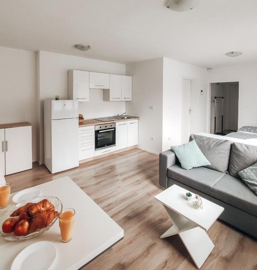 Studio Apartment Sanya #2 Lublana Zewnętrze zdjęcie