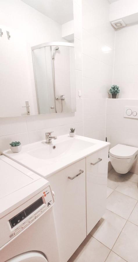 Studio Apartment Sanya #2 Lublana Zewnętrze zdjęcie